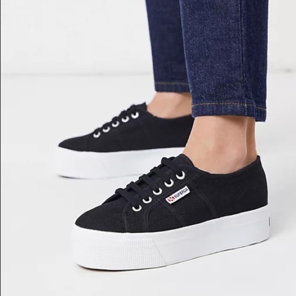 Superga Women’s 2790 Acotw Platform Fashion Sneaker, Black/White Size 6